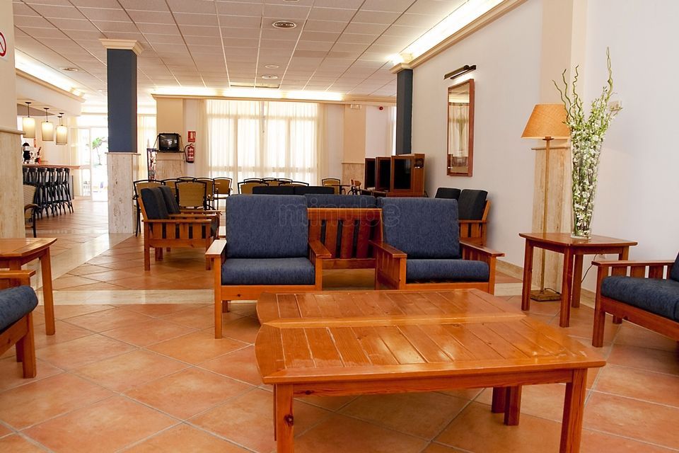 Aparthotel Nuramar 4*