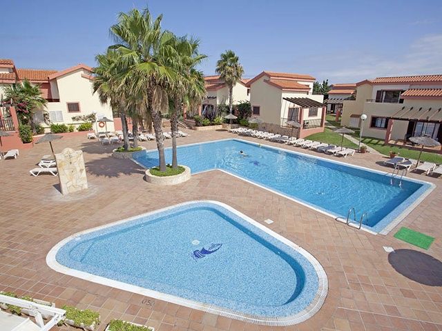 Aparthotel Nuramar Cala'N Bosch (Menorca)