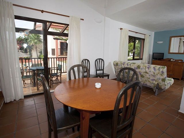 Aparthotel Nuramar Cala'N Bosch (Menorca)