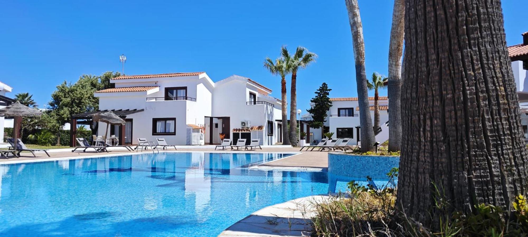 Nuramar 4*