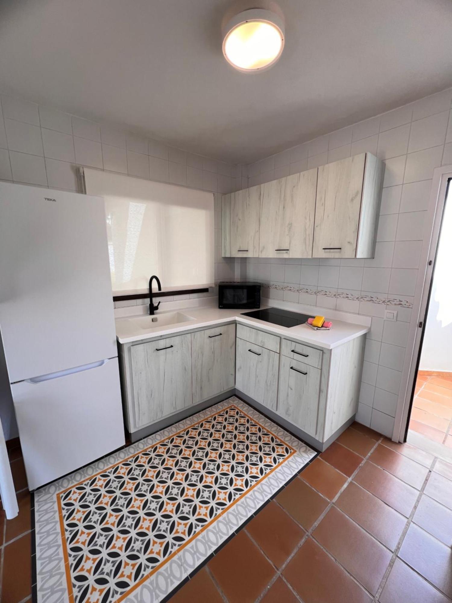 Nuramar Apart-hotel 4*