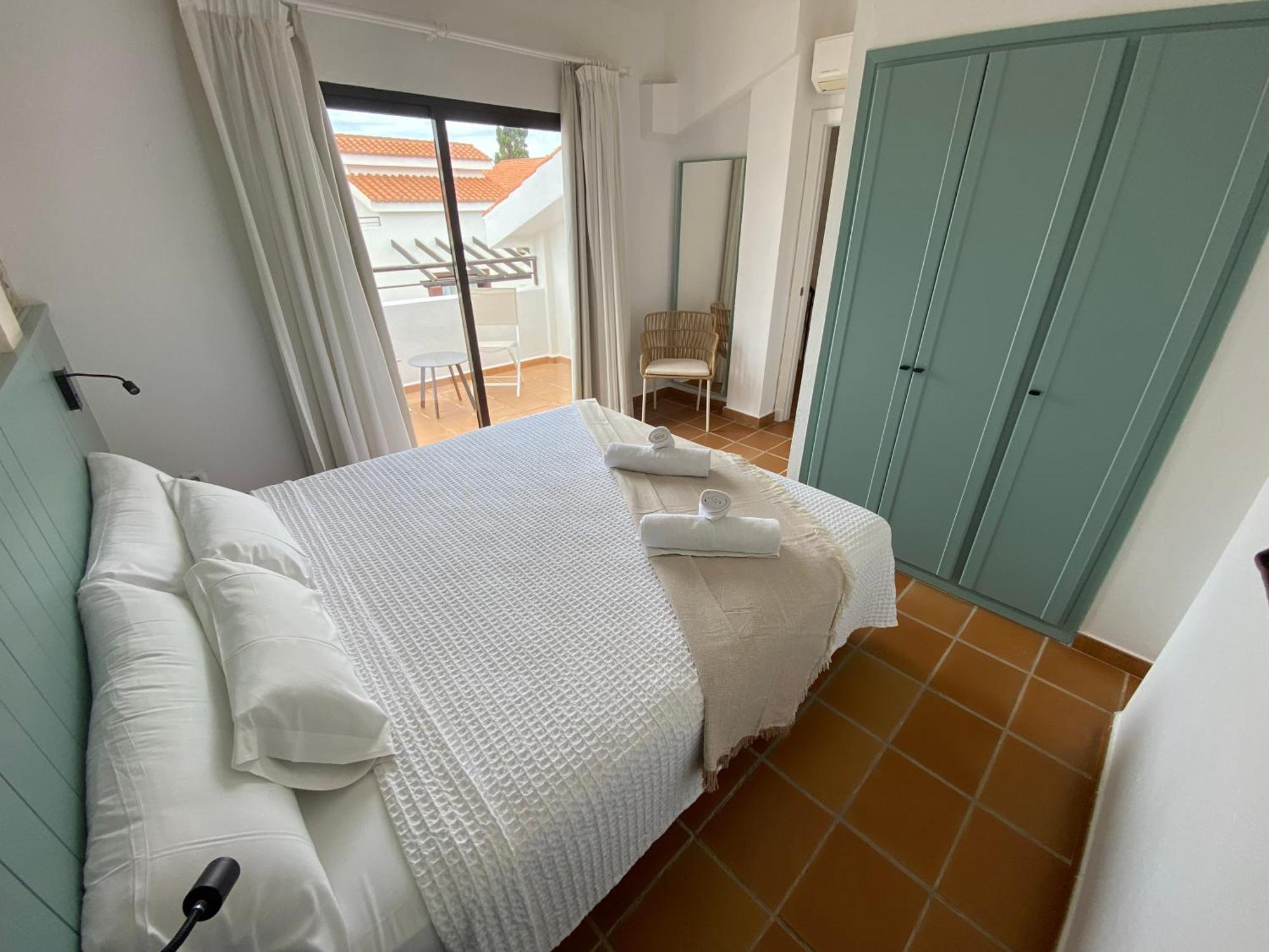 Nuramar Aparthotel Cala en Bosch