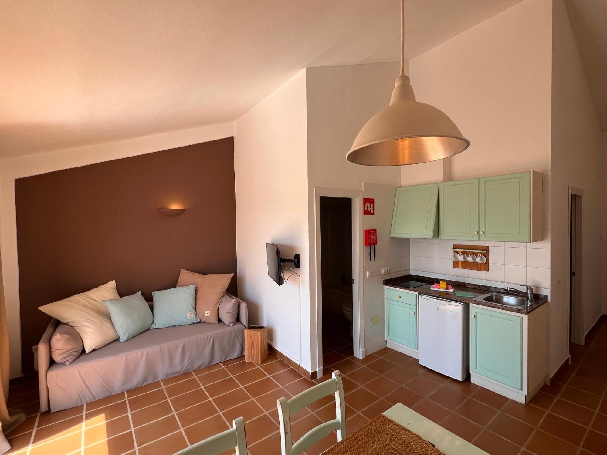 Nuramar Aparthotel Cala en Bosch